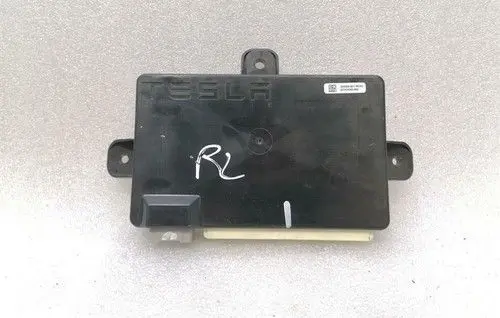 Tesla Model S Rear door 104549000F