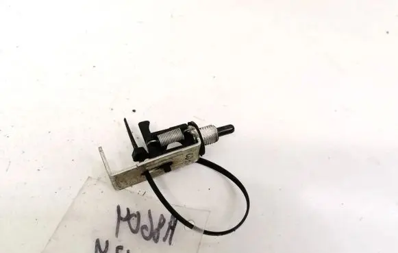 Mazda 3 II Front door sensor 