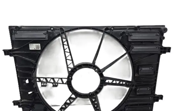 Audi Q3 F3 Electric radiator cooling fan 5Q0121203DE