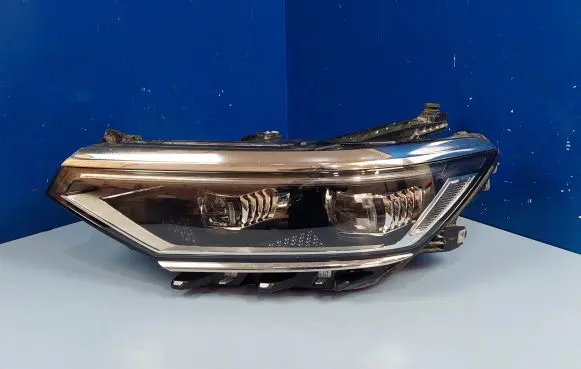 Volkswagen PASSAT B8 Headlight/headlamp 3G1941081P 90175144