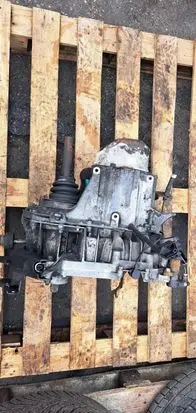 Volvo S40, V40 Manual 4 speed gearbox 7101176