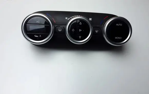 Alfa Romeo Giulietta Air conditioner control unit module 156101737