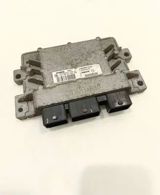 Renault Clio III Engine control unit/module 8200473744 8200400246 S120201109A