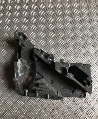 Volkswagen Touareg I Tool box 7L0012112