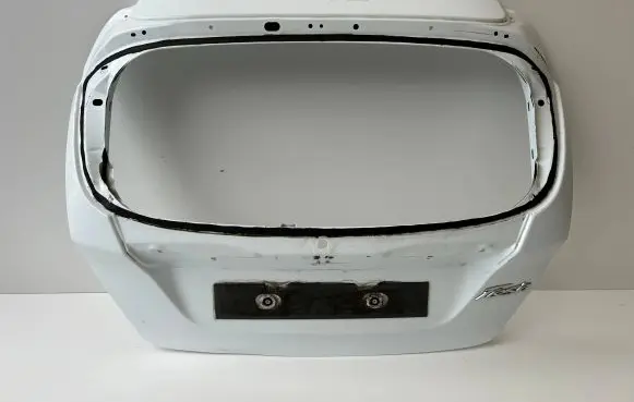 Ford Fiesta Tailgate/trunk/boot lid