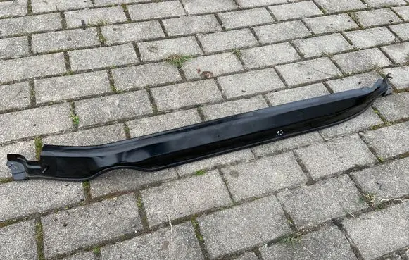 Audi A3 S3 8V Wiper trim 8V0806239B