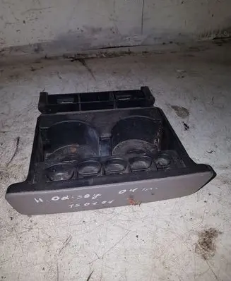 Honda Odyssey Cup holder 