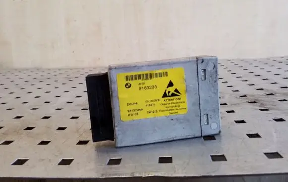 BMW 5 E60 E61 Center console control module 9283233