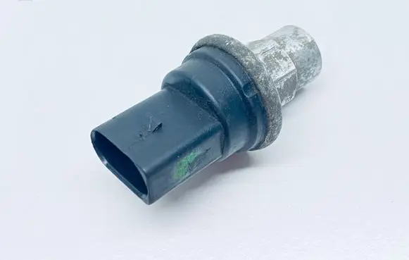 Air conditioning (A/C) pressure sensor