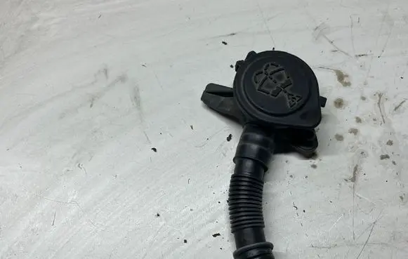 BMW 3 F30 F35 F31 Windshield washer fluid reservoir/tank 235576 7241664 010108