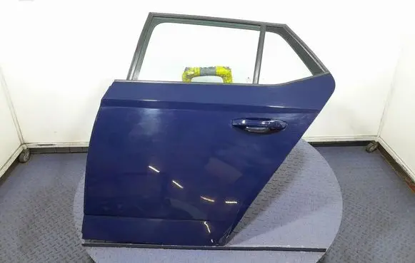 Skoda Fabia Mk3 (NJ) Rear door