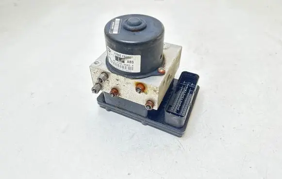 Nissan Navara D40 ABS Pump 47660EB33A 06210206834 02000683157300