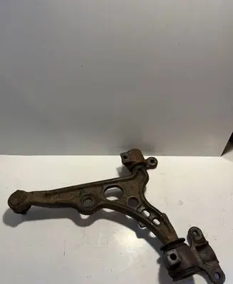 Peugeot 806 Front lower control arm/wishbone