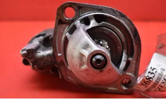 Volvo S80 Starter motor 0001109041