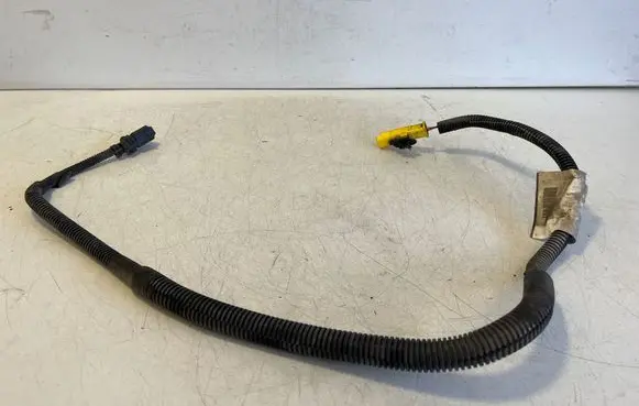 Opel Vivaro Other wiring loom 9825429380