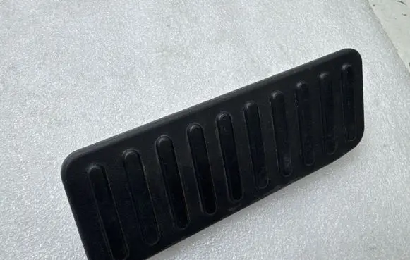 Ford Mustang VI Foot rest pad/dead pedal FR3B6312020ACW