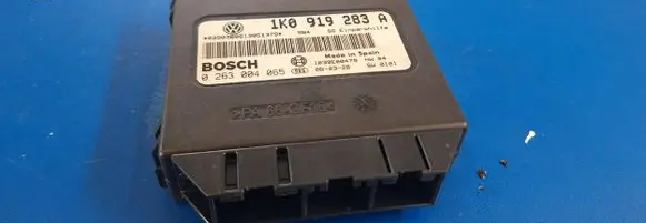 Volkswagen Golf V Parking PDC control unit/module 1K0919283A 1039E00479 0263004065