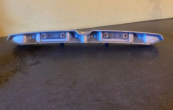 Opel Astra G Trunk door license plate light bar 5000820102 8062860