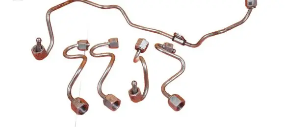 Nissan Navara D23 Fuel injector supply line/pipe YS23 YS23E280