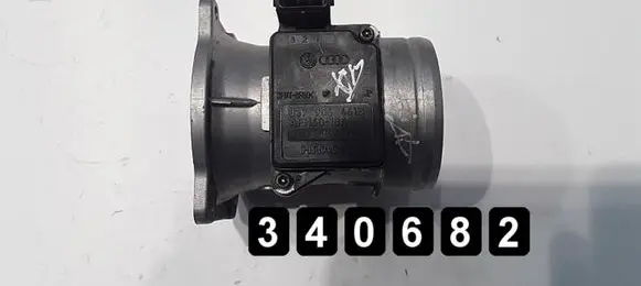 Audi A4 S4 B5 8D Mass air flow meter 037906461B