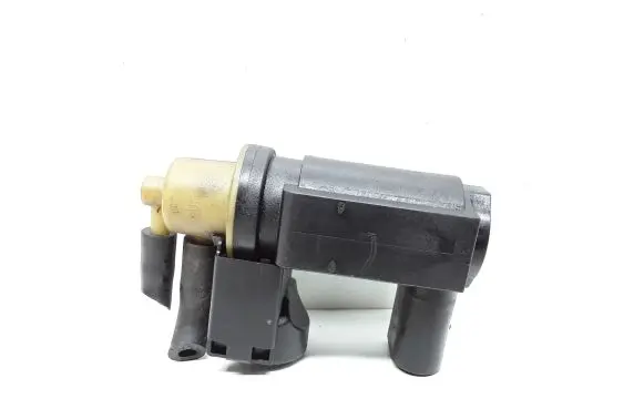 Volvo V60 Turbo solenoid valve 31339808