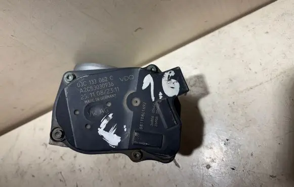 Skoda Fabia Mk2 (5J) Throttle valve 03C133062C