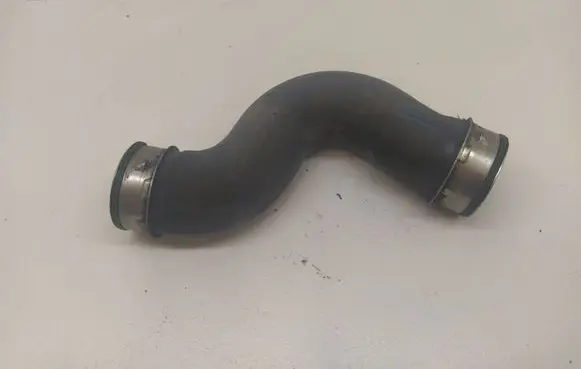 Audi A3 S3 8P Intercooler hose/pipe 1K0145832E