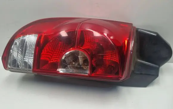 Mitsubishi Colt Rear/tail lights 8330A481