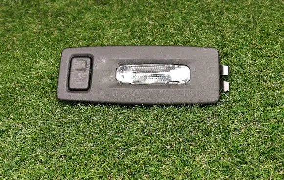 Ford Explorer Rear seat light