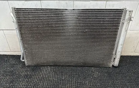 A/C cooling radiator (condenser)