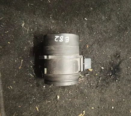 BMW 1 E81 E87 Mass air flow meter 0281002567