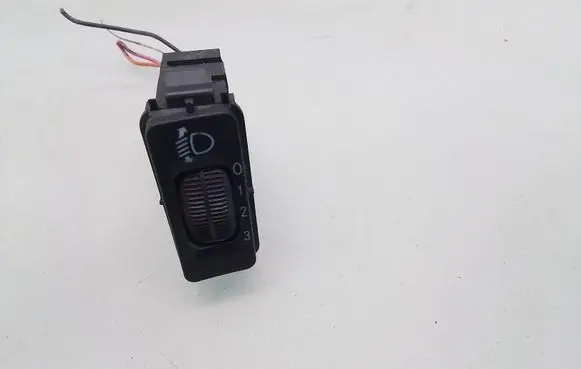 Mercedes-Benz ML W163 Headlight level height control switch A1638200010