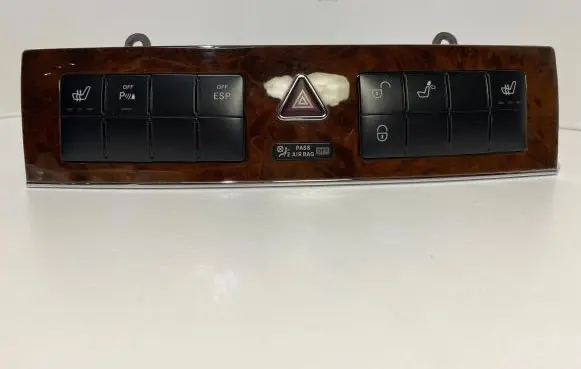 Mercedes-Benz C W203 Hazard light switch 2038705610