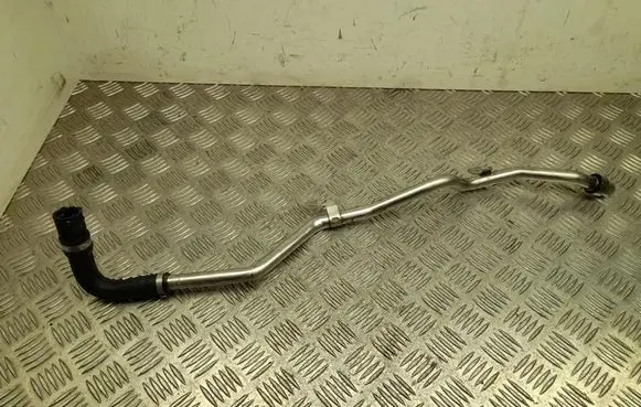 Mercedes-Benz GLC C254 Engine coolant pipe/hose A2542031900