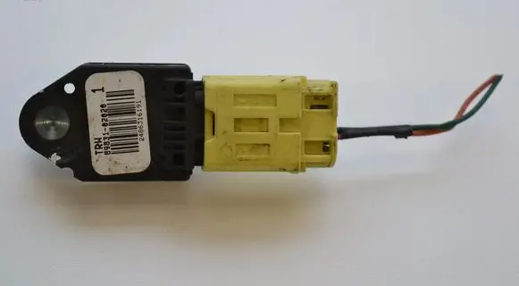 Lexus IS 220D-250-350 Airbag deployment crash/impact sensor 8983102020