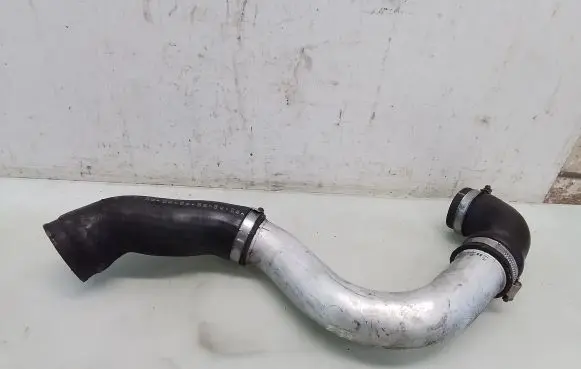 BMW 5 E39 Intercooler hose/pipe