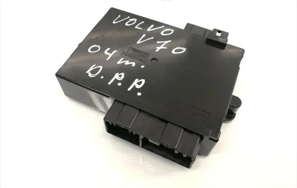 Volvo V70 Electric window control switch 30710108