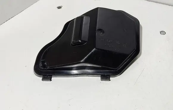 BMW 5 E60 E61 Headlight/headlamp dust cover 15933200