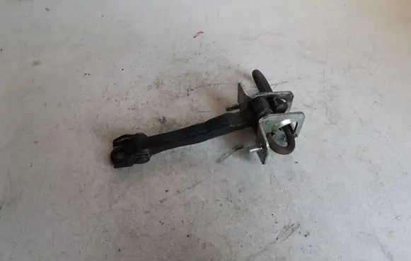 Volvo XC90 Front door check strap stopper 30779873