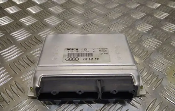 Audi A4 S4 B5 8D Engine control unit/module 4D0907551 0261204214215