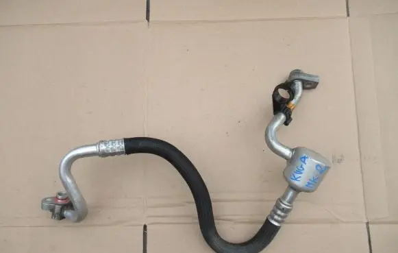 Ford Kuga II Air conditioning (A/C) pipe/hose H1F119N602AA