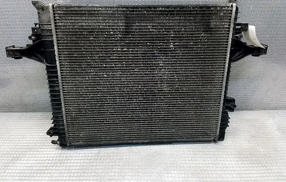 Volvo XC90 Coolant radiator 30723707