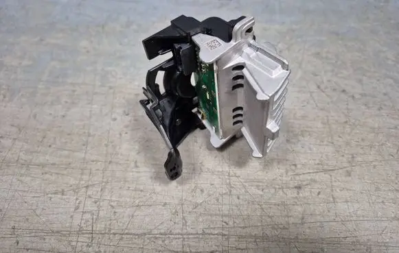 Headlight part