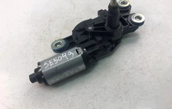Volvo XC70 Wiper motor 31290787