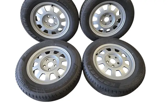 Audi A4 S4 B5 8D R15 alloy rim 8D0601025D