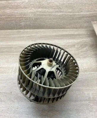 Mercedes-Benz A W168 Heater fan/blower 5399045200 136980908