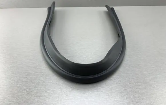 BMW 5 F10 F11 Engine compartment rubber 7206521 51767206521