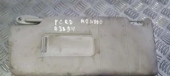 Sun visor