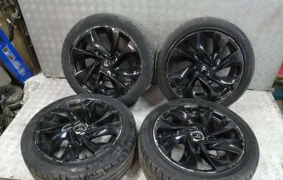 Citroen DS5 R18 alloy rim 9687902677