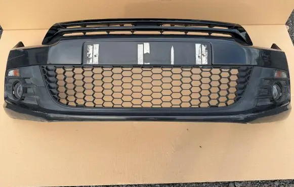 Volkswagen Scirocco Front bumper 1K8807221L
